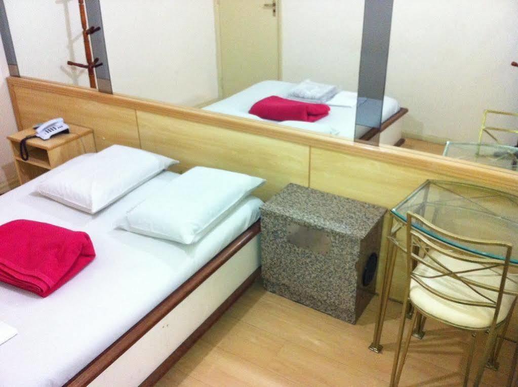 Hotel Oyo Girassol Carioca à Rio de Janeiro Extérieur photo