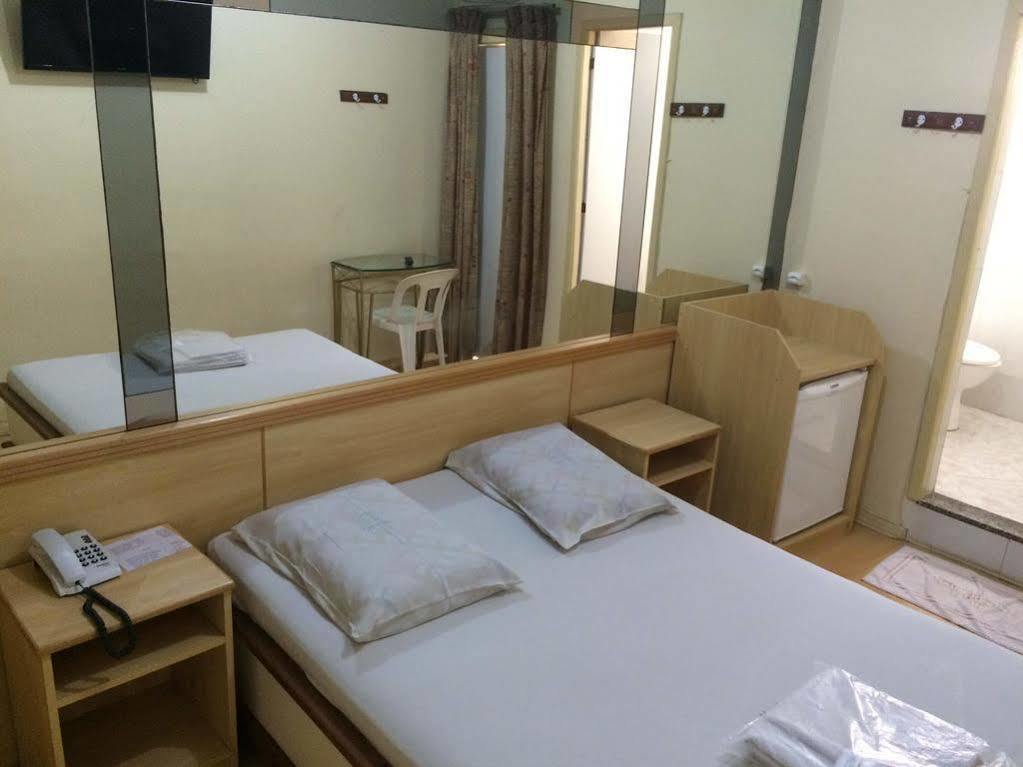 Hotel Oyo Girassol Carioca à Rio de Janeiro Extérieur photo